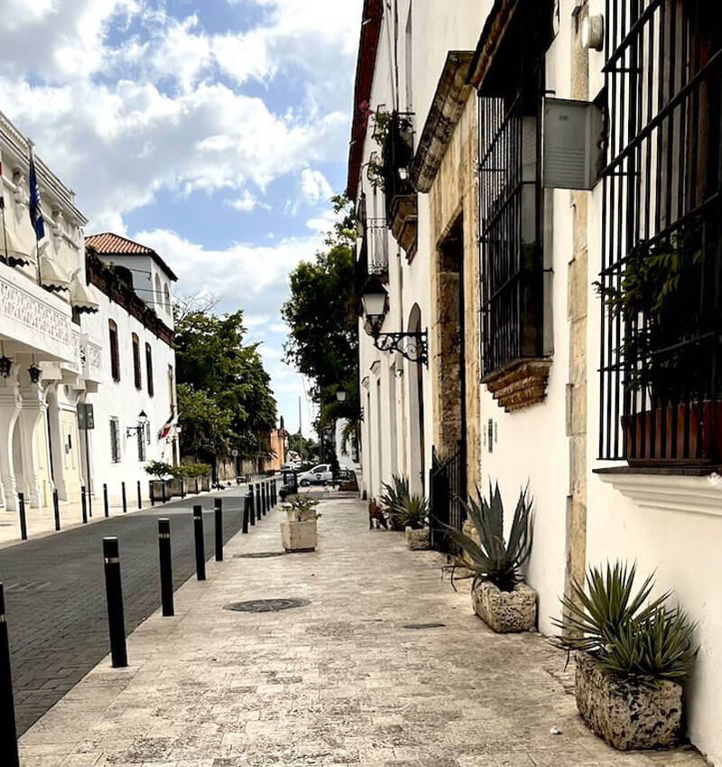 Viajes-a-santo-domingo-el-valle